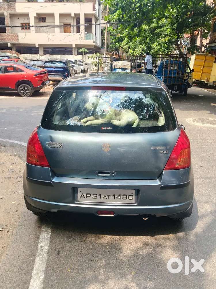 Maruti Suzuki Swift 2007 Petrol  90,000 Km  2nd Owner