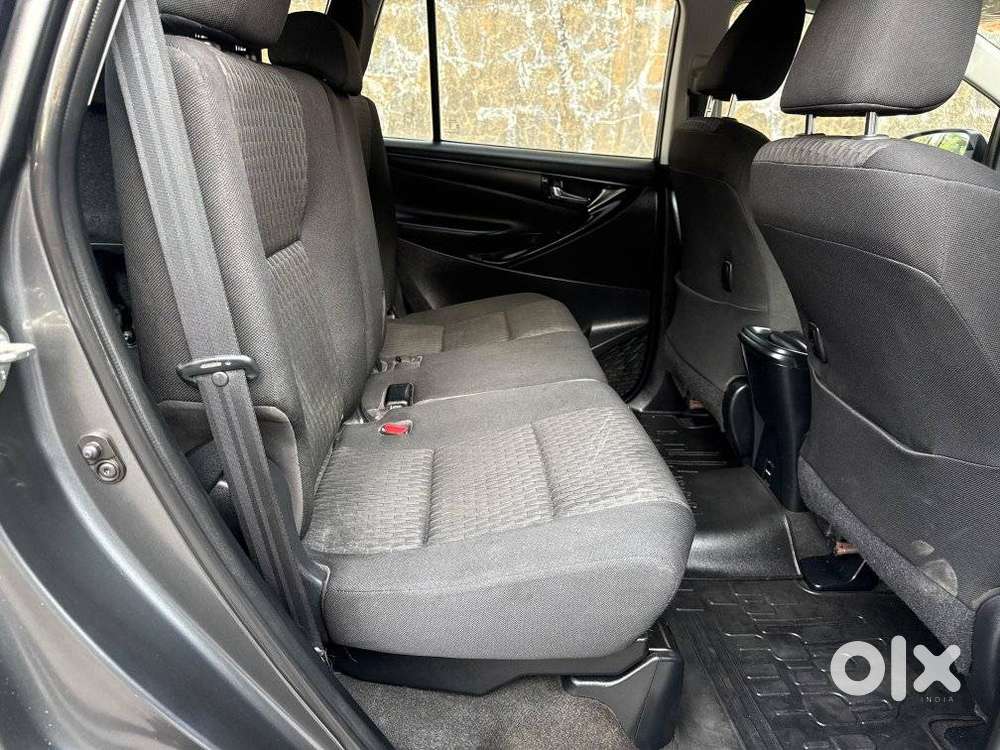 Toyota Innova Crysta 2.8 Gx At, 2017, Diesel