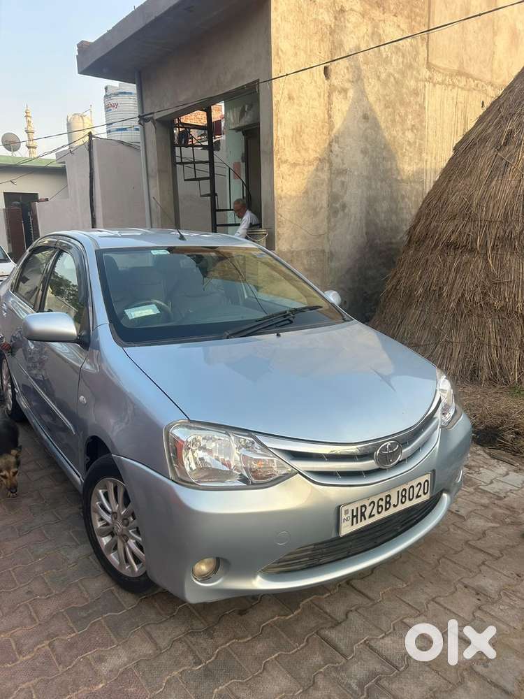 Toyota Etios Liva 2011