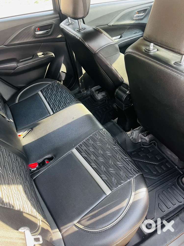 Maruti Suzuki Swift Vxi Optional 2025