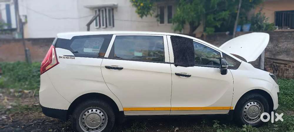 Mahindra Marazzo 2023 Diesel Manual
