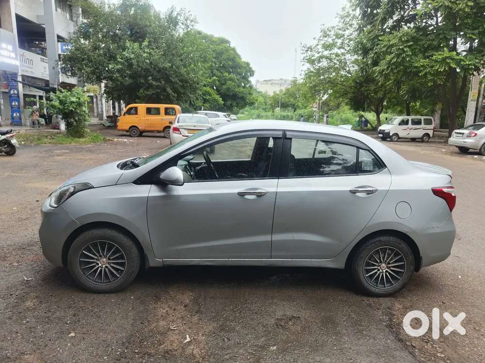 Hyundai Xcent 2019(december)  Petrol