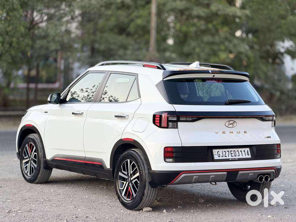 Hyundai Venue N Line N8 Dct, 2023, Petrol