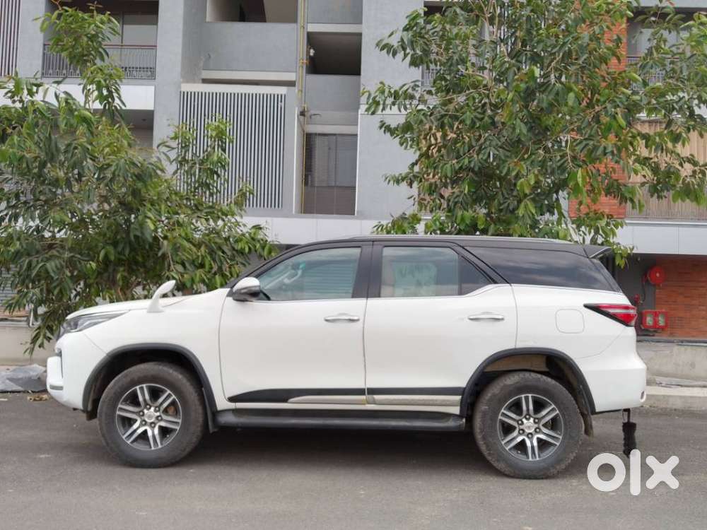 Toyota Fortuner 4x2 At 2.8 Diesel, 2023, Diesel
