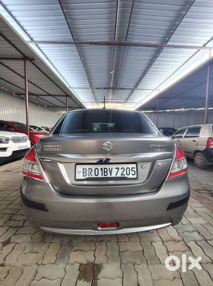 Maruti Suzuki Swift Dzire 1.2 Zxi Bsiv, 2013, Petrol