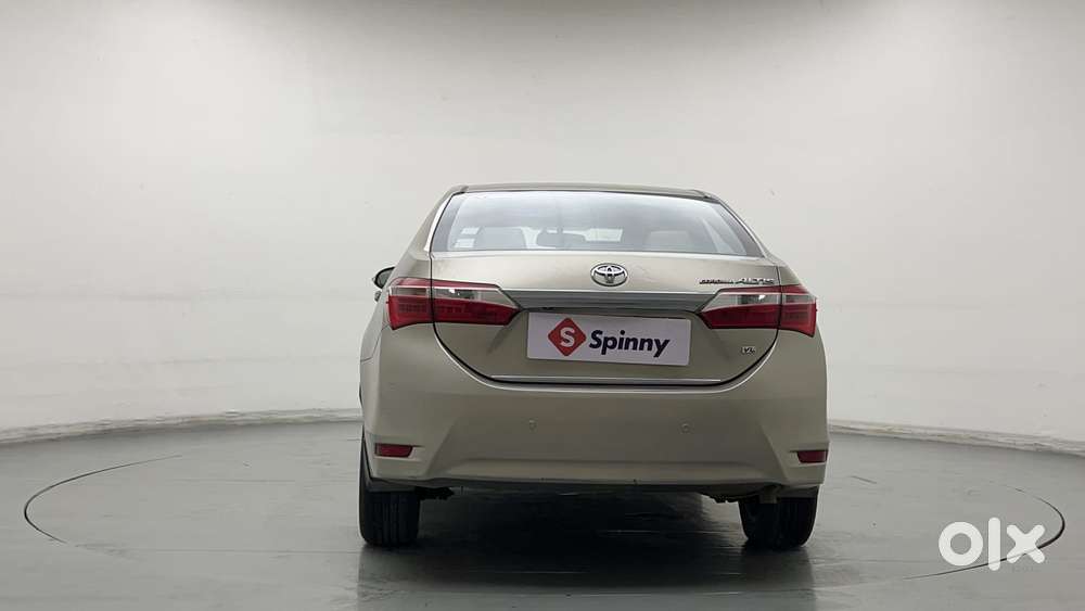 Toyota Corolla Altis 2013-2017 Vl At, 2016, Petrol