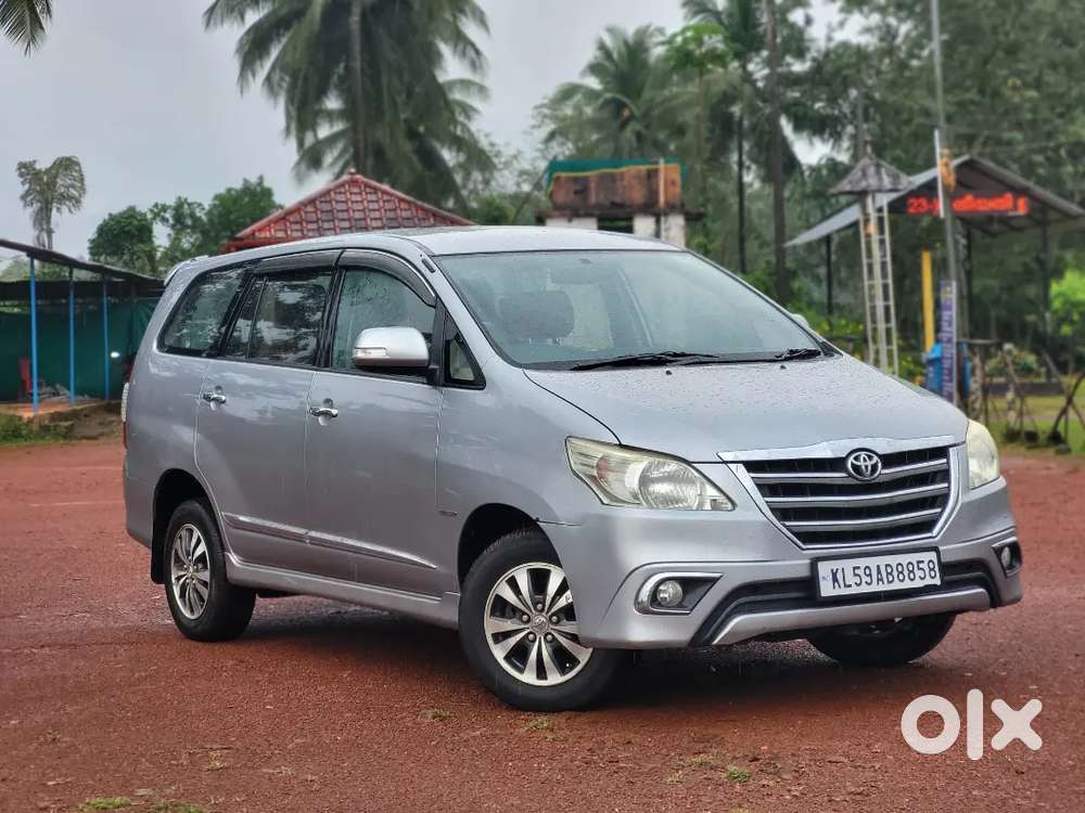 Toyota Innova V 2015 Last
