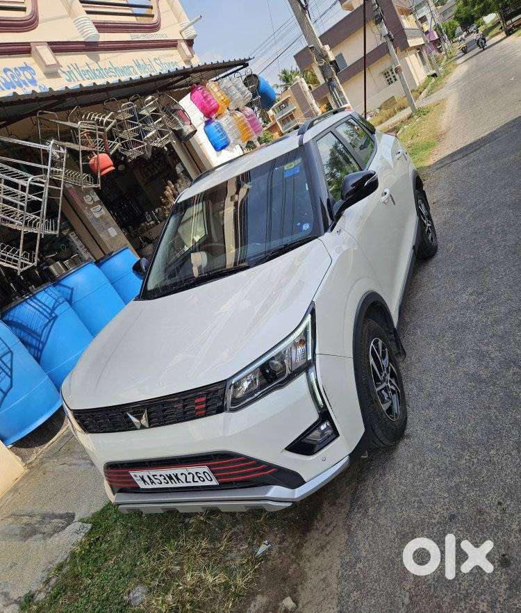 Mahindra Xuv300 W8 Option, 2022, Petrol