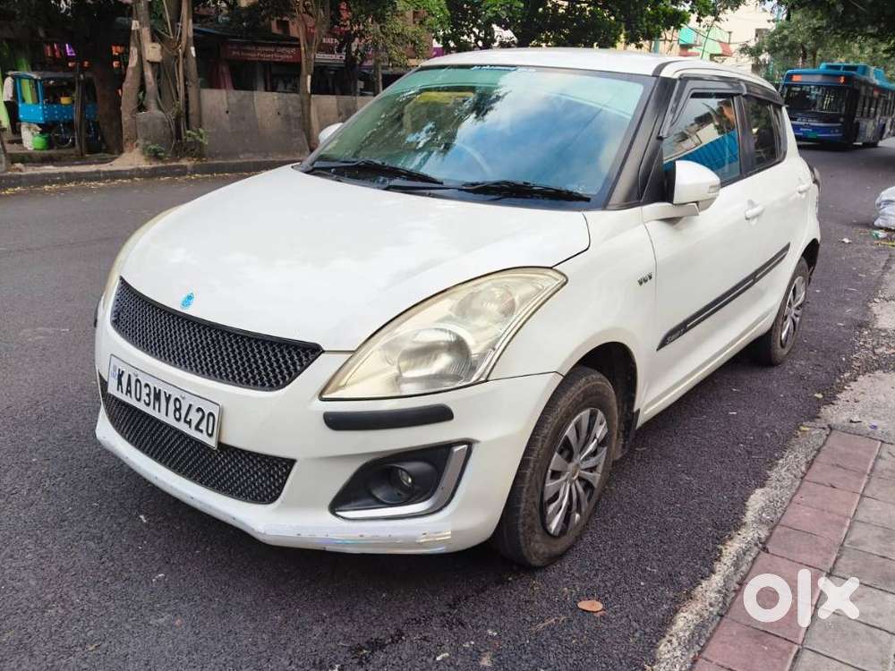 Maruti Suzuki Swift Vxi + Manual, 2015, Petrol