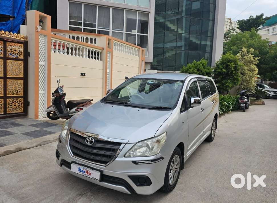 Toyota Innova 2.5 G (diesel) 7 Seater Bs Iv, 2014, Diesel