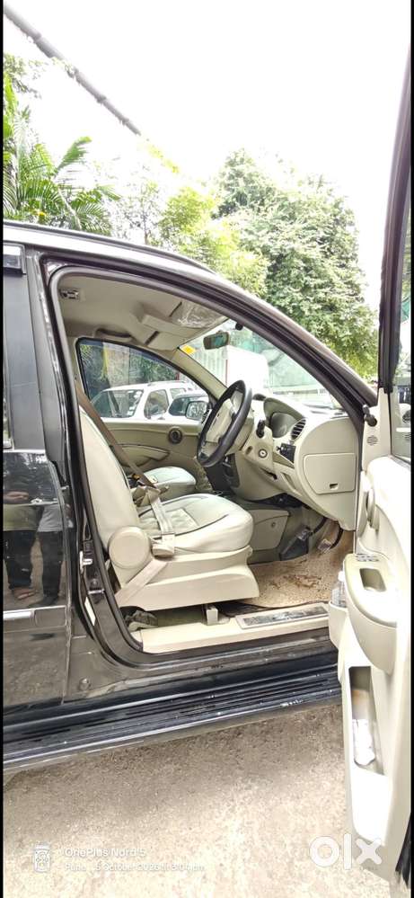 Mahindra Quanto C6 2013