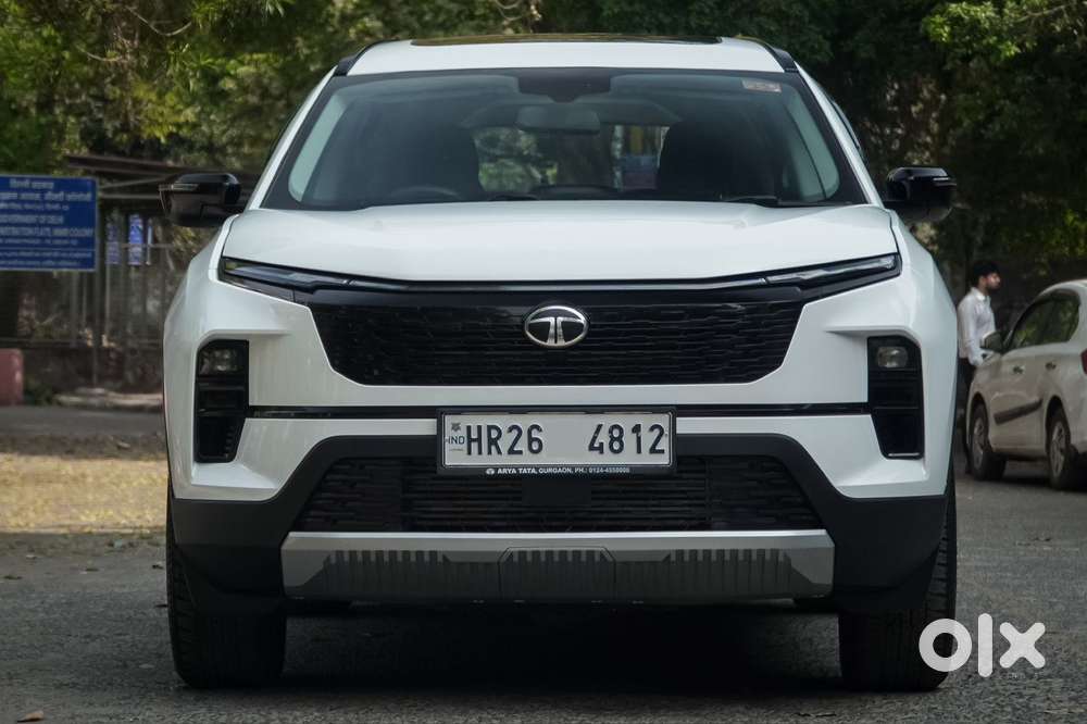 Tata Safari Pure Plus S Dark Edition, 2025, Diesel