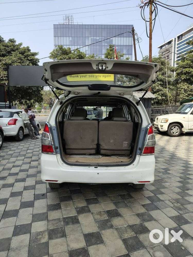 Toyota Innova 2.5 G (diesel) 7 Seater, 2015, Diesel