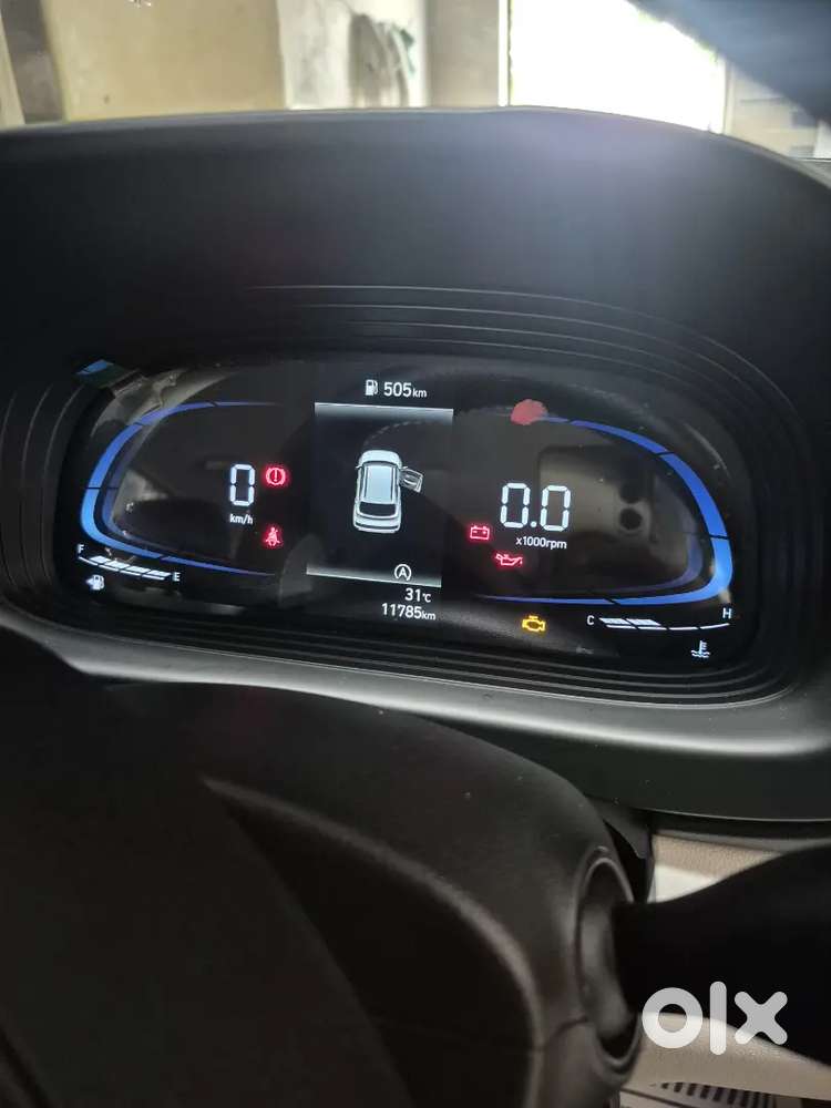 Hyundai Venue Petrol 2024 Model Beautiful Condtion