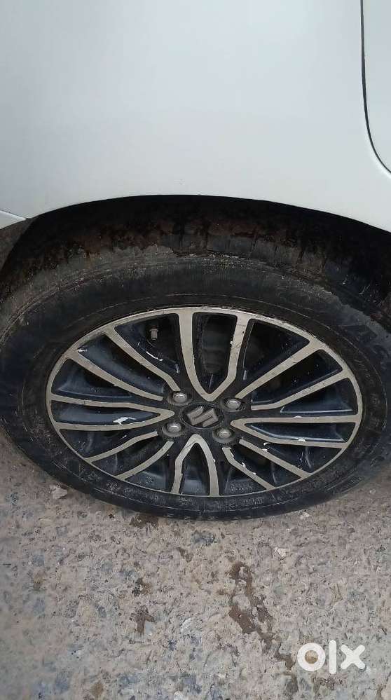 Maruti Suzuki Dzire Ags Zdi Plus, 2017, Diesel