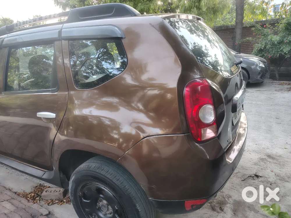 Renault  Duster 2016 Diesel Gud Condition.70% New Tyres. Touch Screen