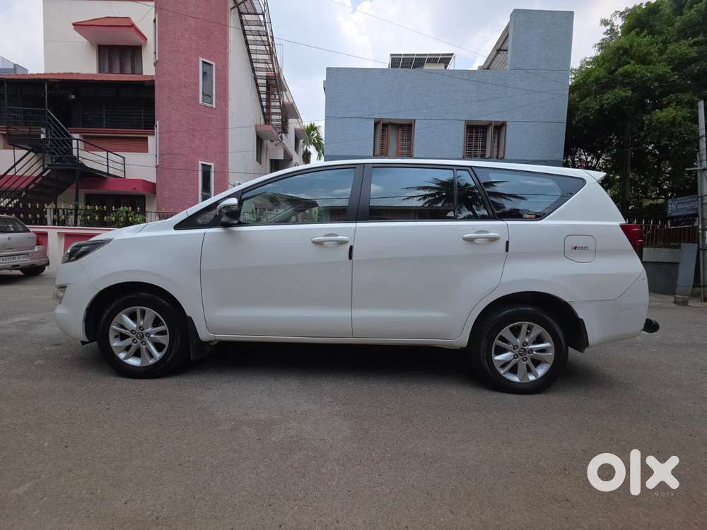 Toyota Innova Crysta 2.4 G Plus Mt 8 Str, 2018, Diesel