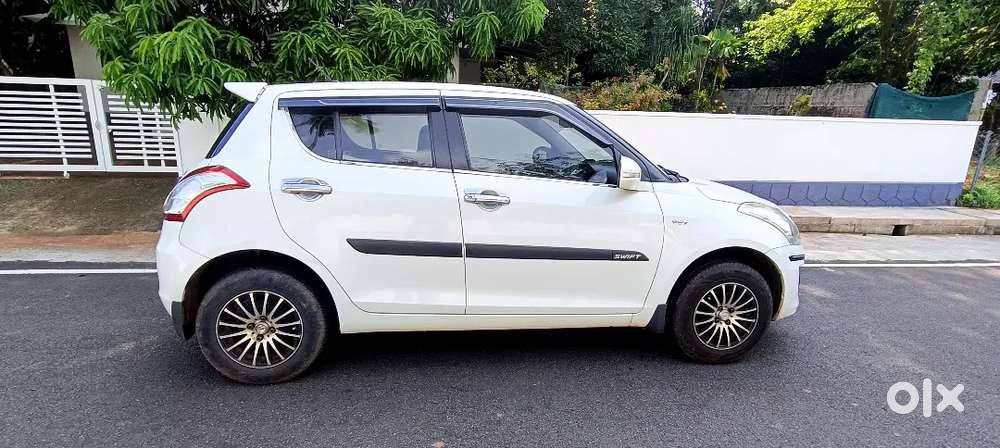 Maruti Suzuki Swift 2015