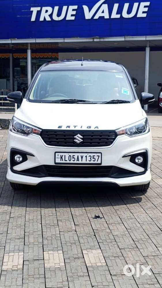 Maruti Suzuki Ertiga Zxi Plus Shvs, 2022, Petrol