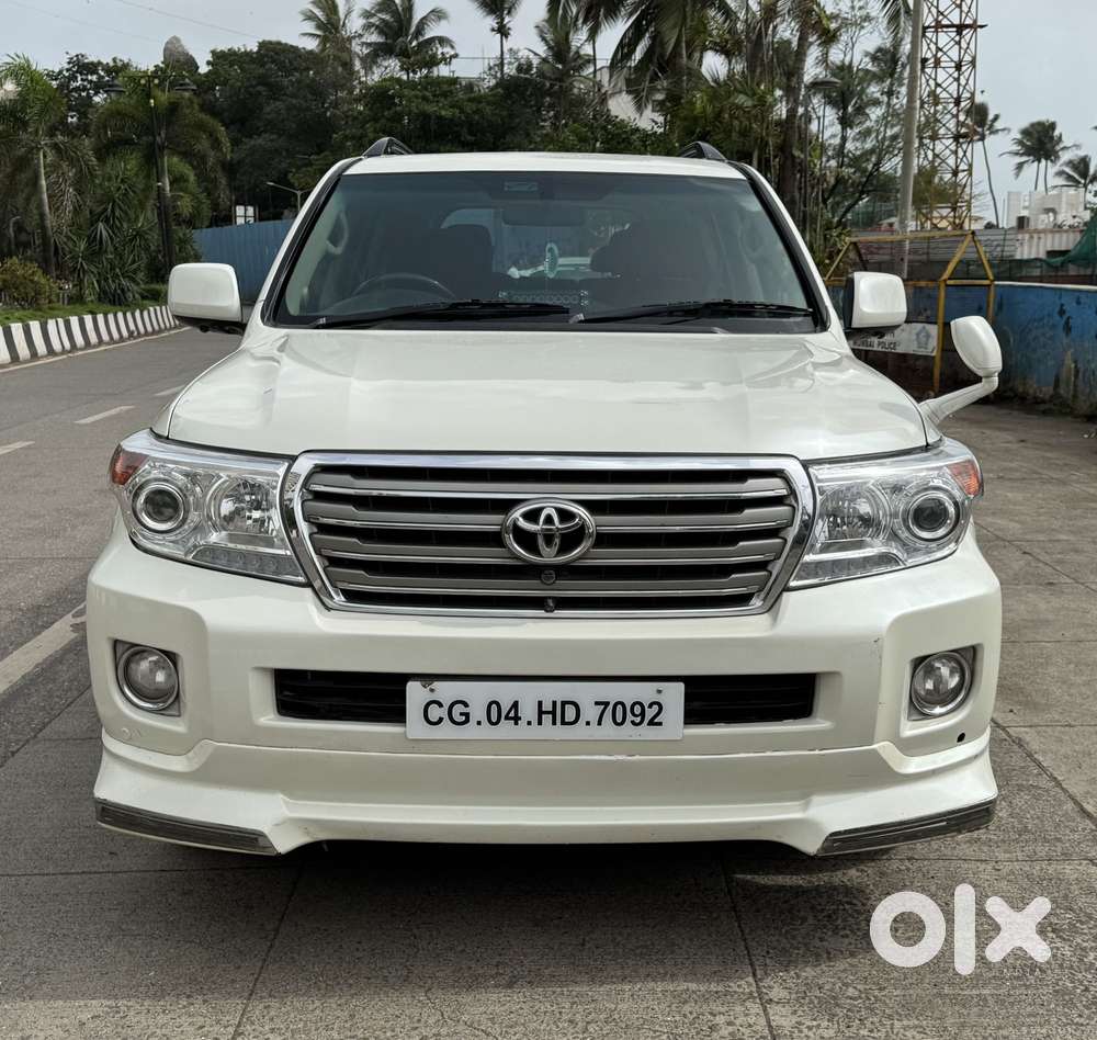 Toyota Land Cruiser V8 Petrol, 2008, Petrol