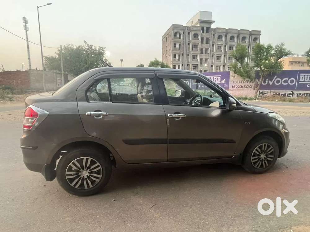 Maruti Suzuki Swift Dzire 1.3 Vxi, 2015, Petrol