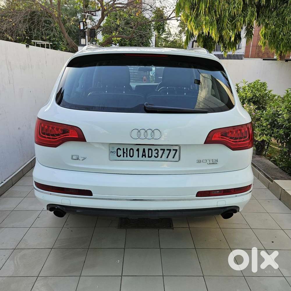 Audi Q7 2010 Diesel Well Maintained