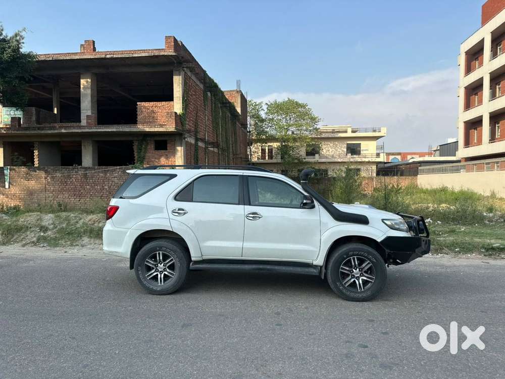 Toyota Fortuner, 2013, Diesel