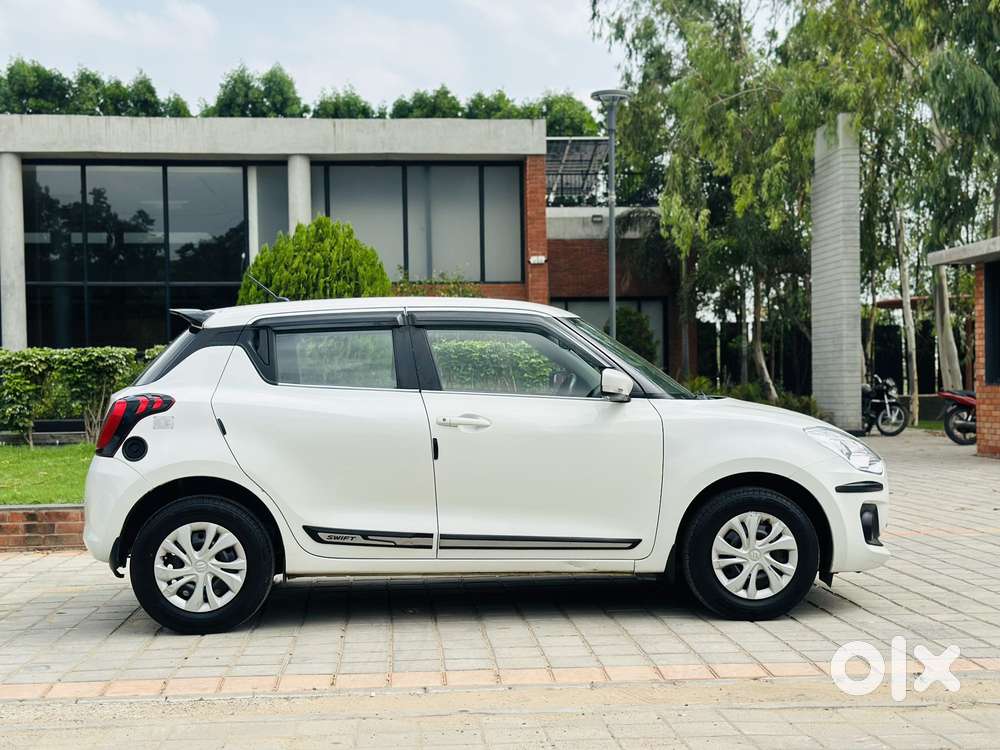 Maruti Suzuki Swift Vxi Cng, 2023, Cng & Hybrids