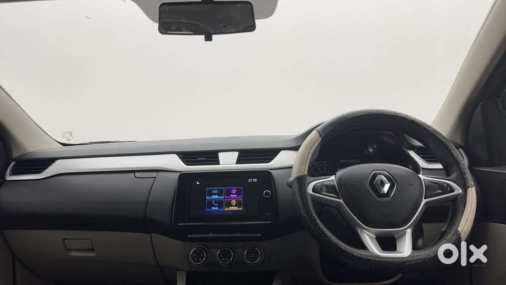 Renault Triber Rxz, 2021, Petrol