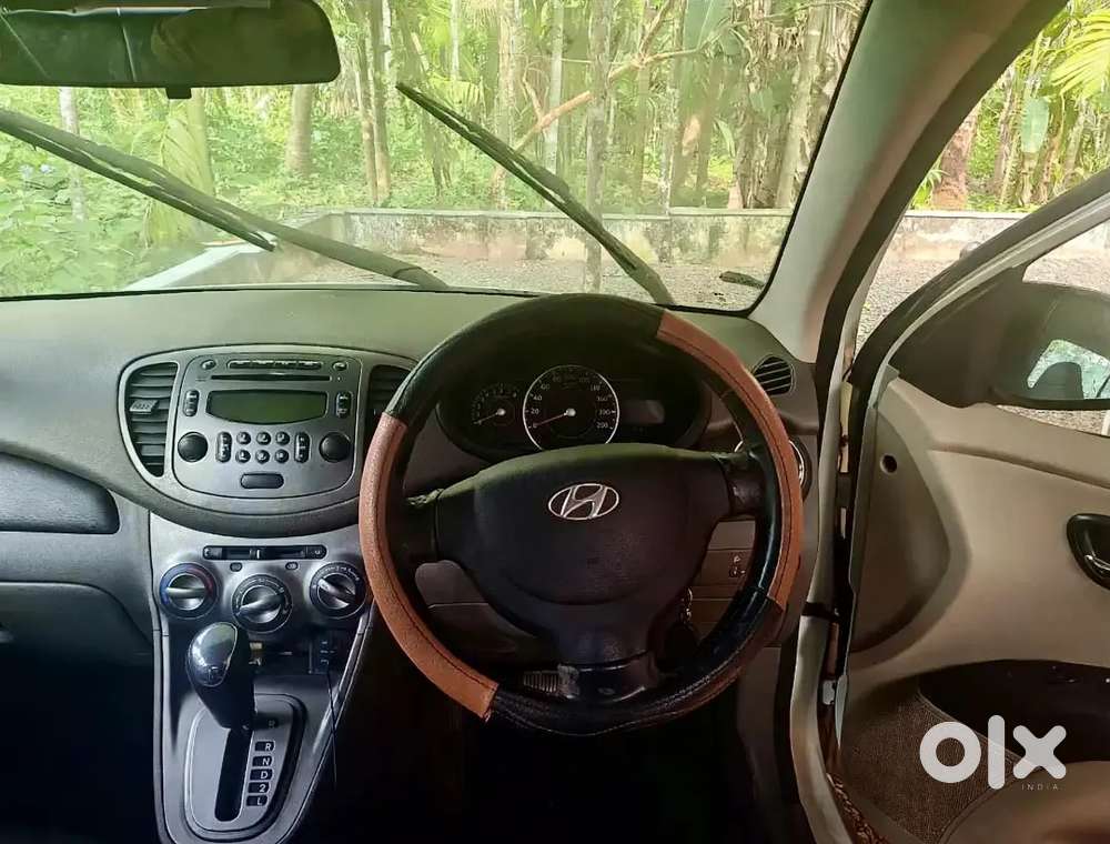 Hyundai I10 Sportz Petrol Automatic