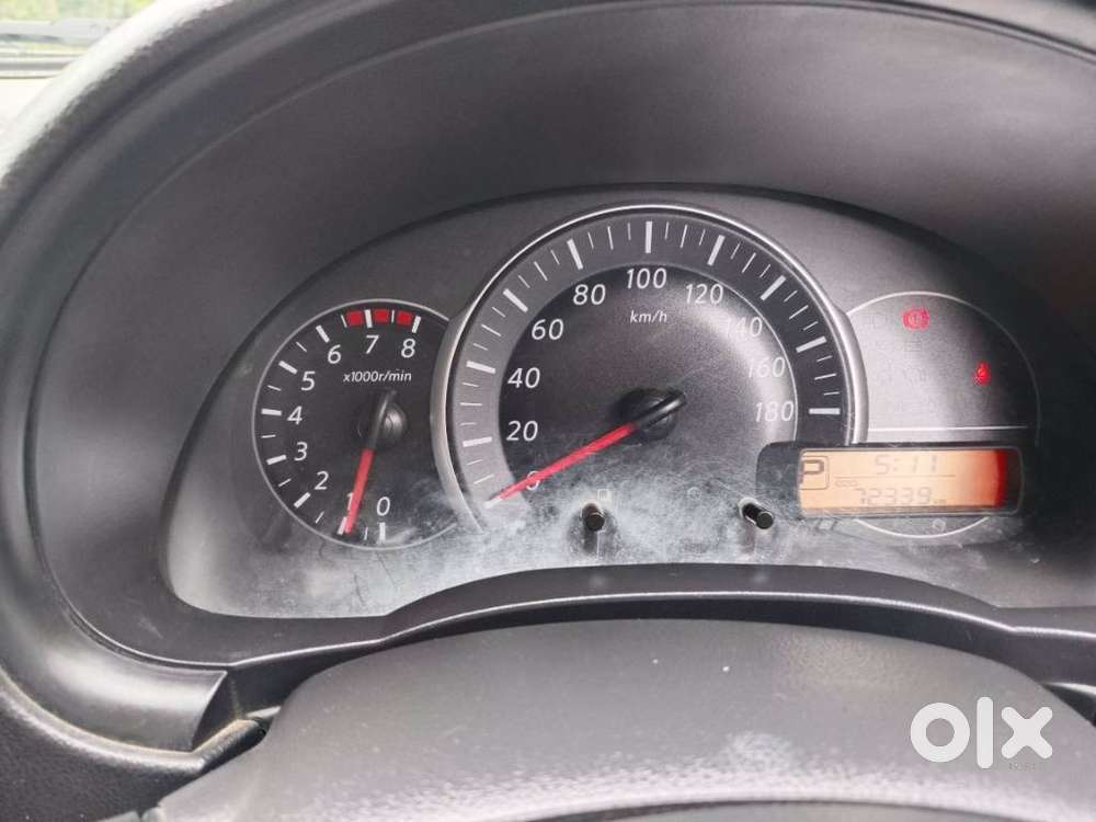 Nissan Micra Xv Cvt, 2019, Petrol