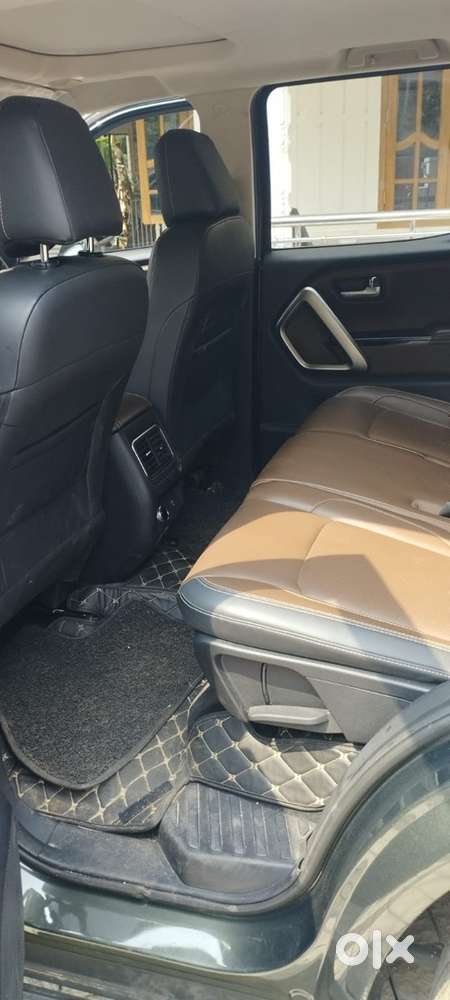 Mahindra Scorpio-n Full Option 2023 Automatic
