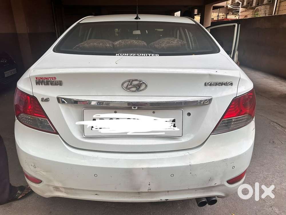 Hyundai Fluidic Verna 2012