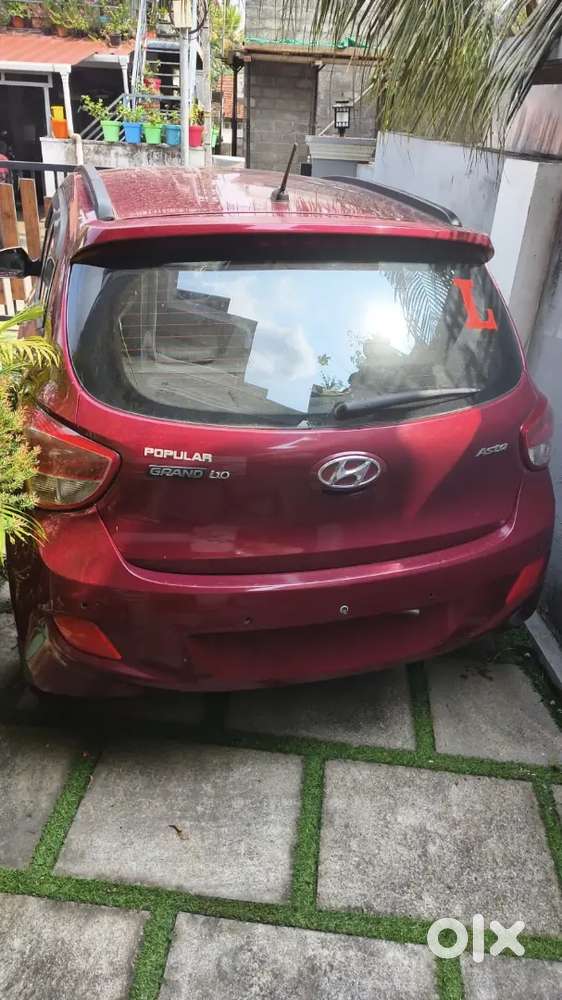 Hyundai Grand I10 2014 Petrol 35000 Km Driven Automatic