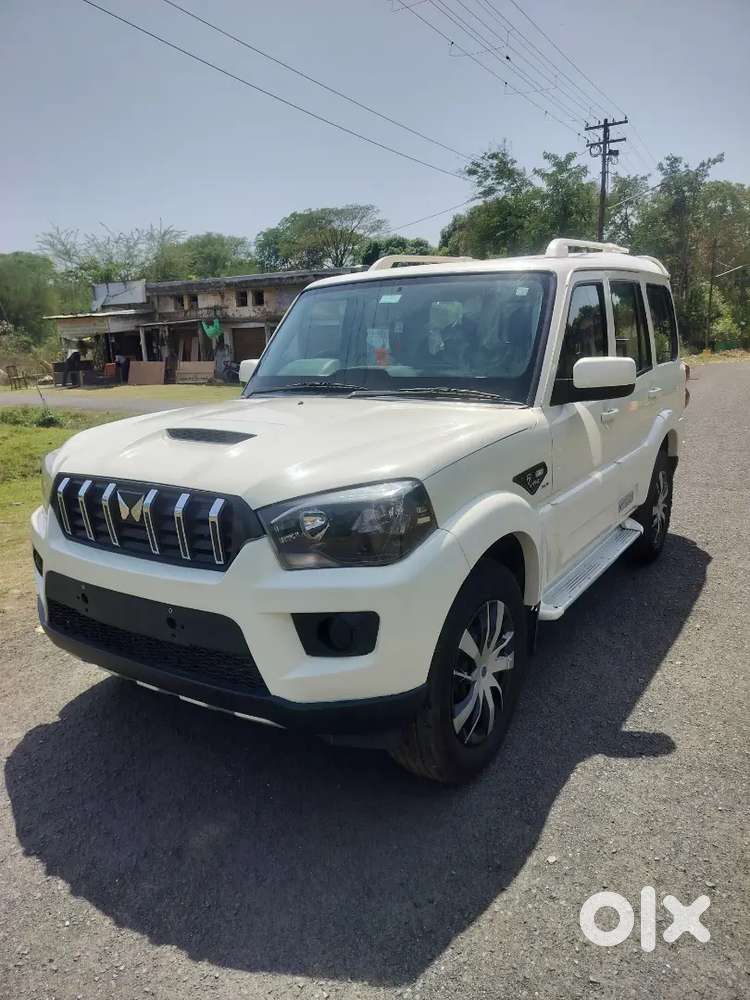 Mahindra Scorpio Classic 2021 Diesel Well Maintained