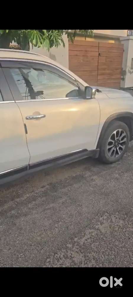 Maruti Suzuki Grand Vitara 2025 Petrol 15000 Km Driven