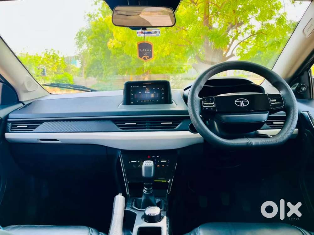 Tata Nexon Pure (s) 1.2 Petrol 6amt, 2024, Petrol