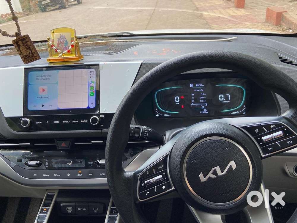 Kia Carens 2023 Diesel Well Maintained