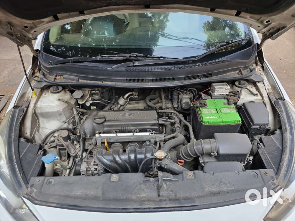 Hyundai Verna Fluidic 1.6 Vtvt Sx Automatic, 2012, Petrol