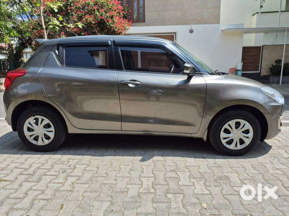 Maruti Suzuki Swift Vvt Vxi, 2020, Petrol