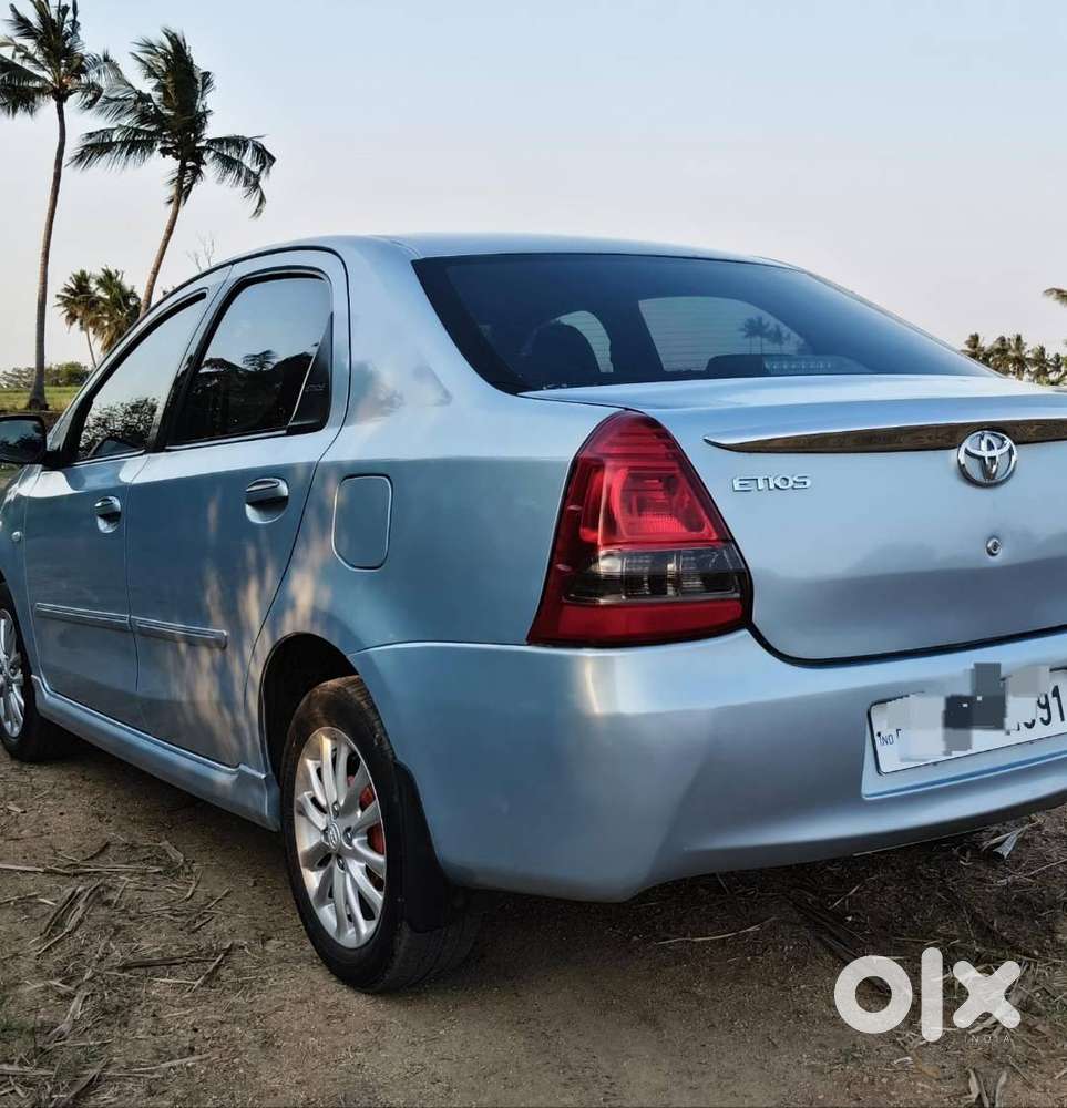 Toyota Etios 2011 Model Petrol