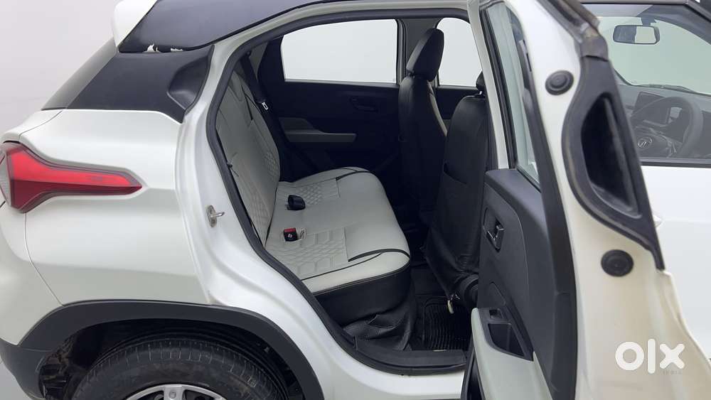 Tata Punch 1.2 Revotron Adventure Rhythm Pack Mt, 2022, Petrol