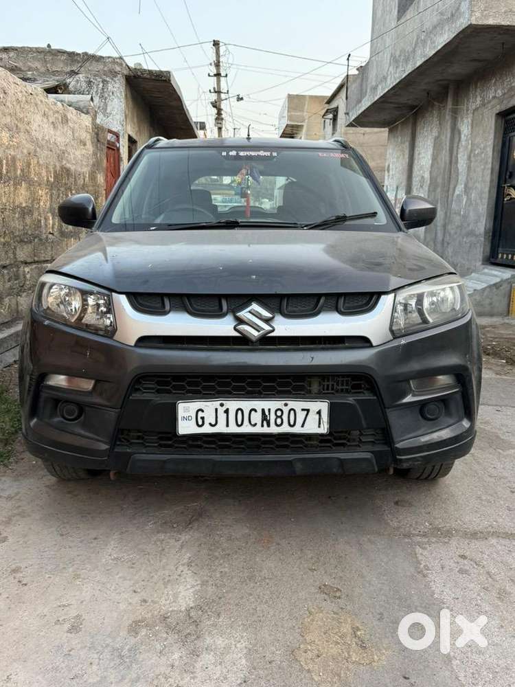 Maruti Suzuki Brezza 2017 Diesel 102000 Km Driven