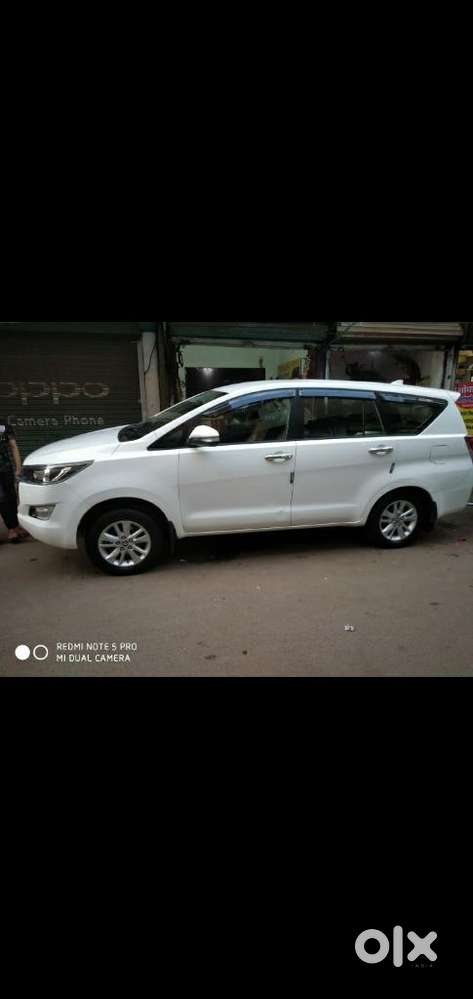 Toyota Innova Crysta 2.4 Gx 8 Str, 2017, Diesel