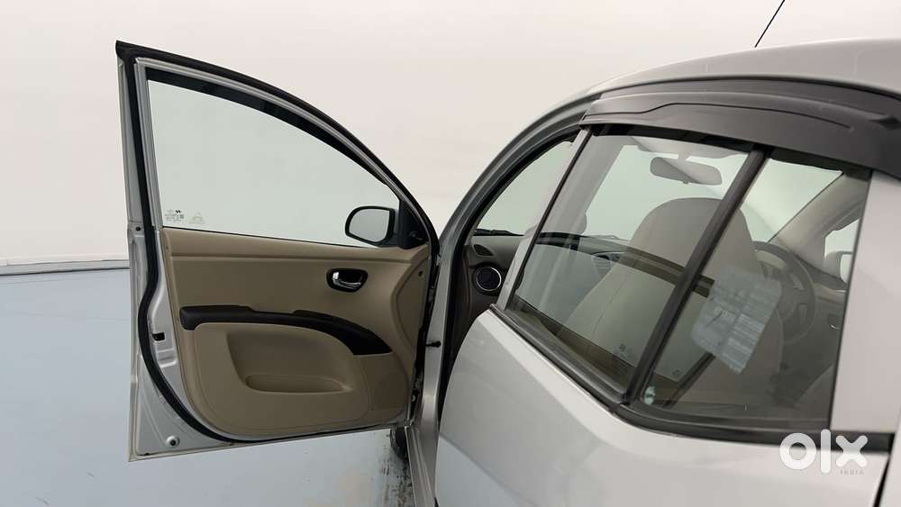 Hyundai I10 Sportz 1.1 Irde2, 2015, Petrol