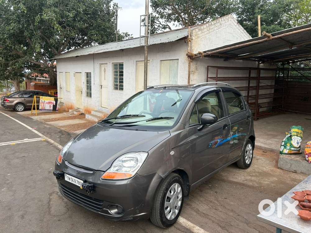 Chevrolet Spark 2011 Petrol Well Maintained