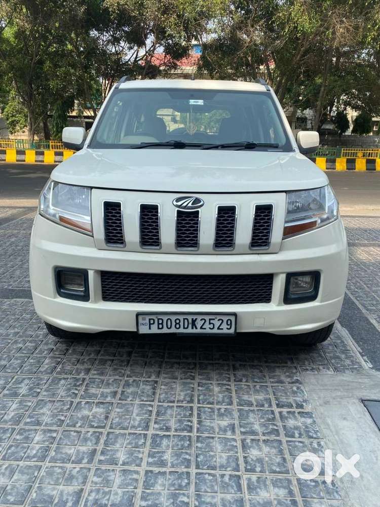 Mahindra Tuv 300 2016 Diesel 90000 Km Driven