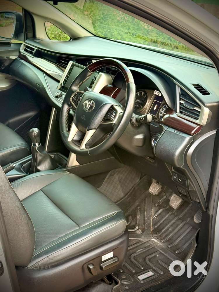 Toyota Innova Crysta Zx 2.4 Diesel 7 Seater, 2023, Diesel