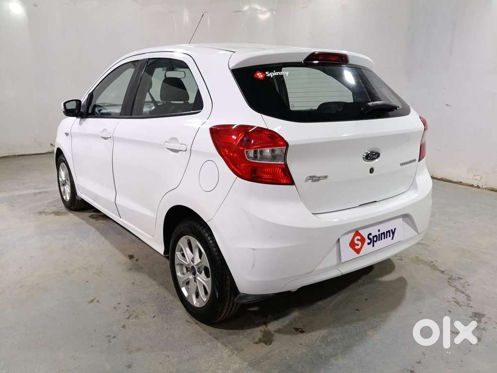 Ford Figo Titanium, 2016, Petrol