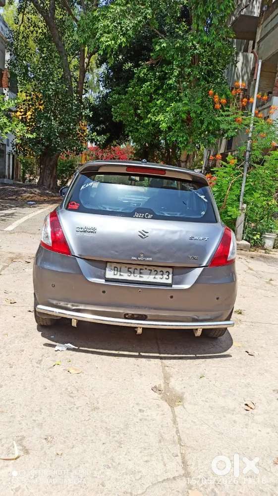 Maruti Swift Vxi 2015